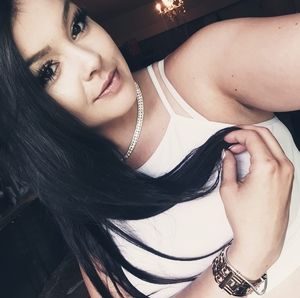 Meet your Posher, Nataia